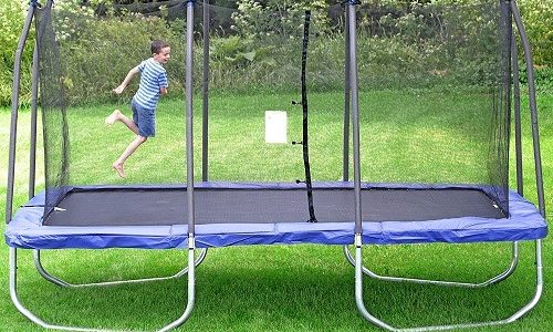 Why Is The Bounce So Good on Rectangular Trampolines?